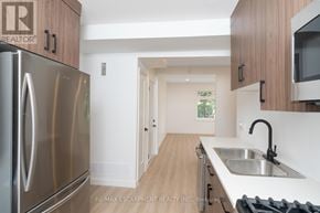 Hamilton (Stinson) apartment for rent - 4 - 127 VICTORIA AVENUE S 4