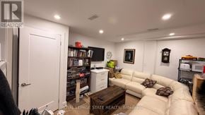Hamilton (Randall) apartment for rent - 2 - 216 RAVENBURY DRIVE 2