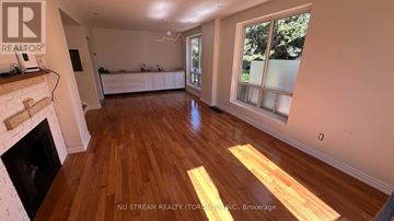 Toronto (St. Andrew-Windfields) townhouse for rent - MAIN - 4- 75 UPPER CANADA DRIVE Main