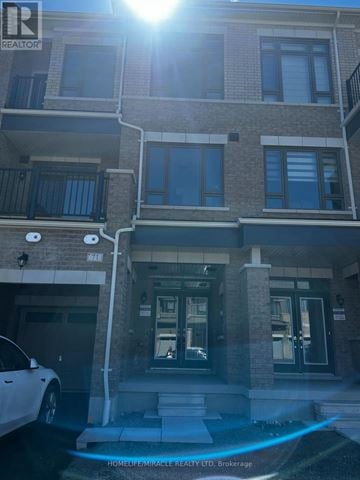 Whitby townhouse for rent - 71 MCGOWAN DRIVE