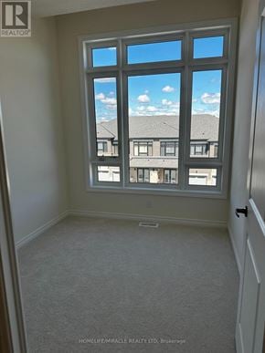 Whitby townhouse for rent - 71 MCGOWAN DRIVE