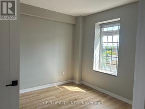 Oshawa (O'neill) condo for rent - 301 - 70 KING STREET E 301