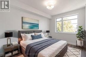 Ottawa triplex for rent - 2 - 288 DUNCAIRN AVENUE 2