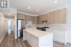 Ottawa triplex for rent - 2 - 288 DUNCAIRN AVENUE 2