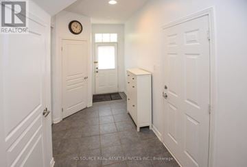 Ottawa townhouse for rent - 25 SADDLESMITH CIRCLE