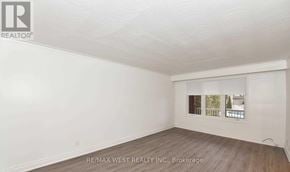 Toronto (Beechborough-Greenbrook) triplex for rent - MAIN - 168 STRATHNAIRN AVENUE Main