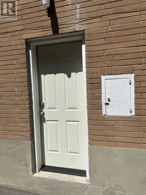 Toronto (Brookhaven-Amesbury) apartment for rent - LOWER - 107 BROOKHAVEN DRIVE Lower
