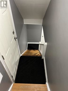 Toronto (Brookhaven-Amesbury) apartment for rent - LOWER - 107 BROOKHAVEN DRIVE Lower