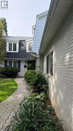 Toronto (St. Andrew-Windfields) apartment for rent - 28 PINNACLE ROAD