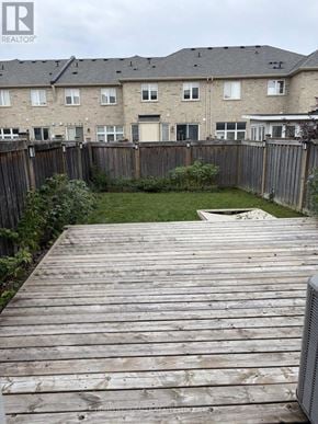 Caledon townhouse for rent - 11 STOWMARKET STREET