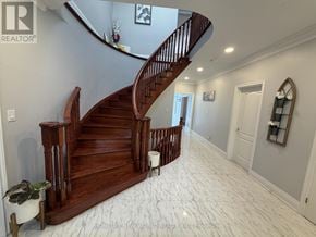 Richmond Hill (South Richvale) apartment for rent - 63A ROOSEVELT DRIVE