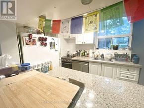 Toronto (Playter Estates-Danforth) duplex for rent - 76 BROWNING AVENUE