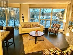 Toronto (Mimico) condo for rent - 314 - 2261 LAKE SHORE BOULEVARD W 314