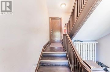 Toronto (Yonge-Eglinton) triplex for rent - MAIN - 889 AVENUE ROAD Main