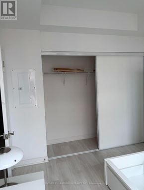 Toronto (Clanton Park) condo for rent - 1220 - 31 TIPPETT ROAD 1220