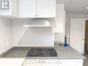 Toronto (Newtonbrook East) apartment for rent - 6 CADMUS ROAD