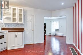 Toronto (Caledonia-Fairbank) apartment for rent - 2094 DUFFERIN STREET