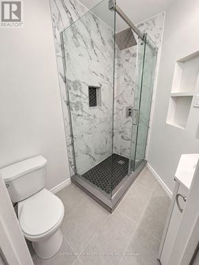 Toronto (Caledonia-Fairbank) apartment for rent - 2094 DUFFERIN STREET