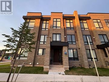 Oakville (Jm Joshua Meadows) townhouse for rent - 3085 WELSMAN GARDENS