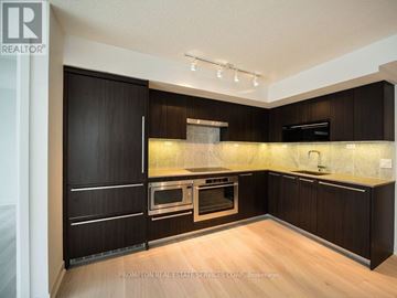 Toronto (Waterfront Communities) condo for rent - 706 - 80 QUEENS WHARF ROAD 706