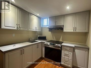 Whitby (Brooklin) apartment for rent - BSMT - 11 CLAIR AVENUE BSMT
