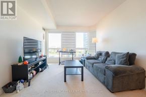 Toronto (Woburn) condo for rent - 915 - 8 LEE CENTRE DRIVE 915