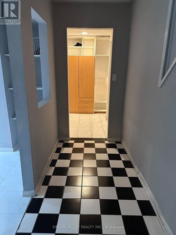 Pickering (Highbush) apartment for rent - BASEMENT - 275 WATERFORD GATE Basement