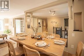 Ottawa apartment for rent - A dining room with a table set for six.