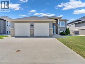 Essex duplex for rent - A house with a garage is for sale in Windsor-Essex County.