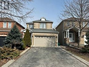 Vaughan (Maple) apartment for rent - A two-story house with a garage is for sale in Brockedge.