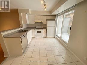 Toronto (Willowdale East) townhouse for rent - 1116 - 28 SOMMERSET WAY 1116