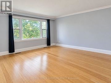 Toronto (Mimico) triplex for rent - 3 - 13 WESLEY STREET 3
