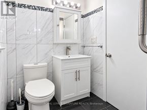 Toronto (Mimico) triplex for rent - 3 - 13 WESLEY STREET 3