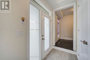 Richmond Hill townhouse for rent - 6 MACE AVENUE