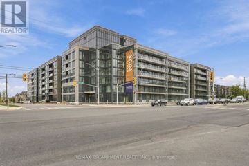 Oakville (Ga Glen Abbey) condo for rent - 134 - 2500 SAW WHET BOULEVARD 134