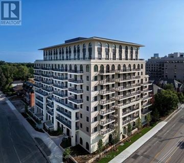 Toronto (Kingsway South) condo for rent - PH02 - 38 EARLINGTON AVENUE PH02
