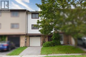 Pickering (Liverpool) townhouse for rent - A house with a garage is for sale.