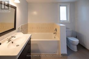 Toronto (Highland Creek) apartment for rent - 271 CONLINS ROAD