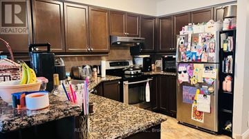 Hamilton townhouse for rent - 12 MCKIBBON AVENUE
