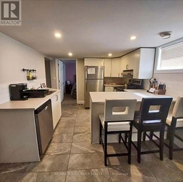 Oshawa (Mclaughlin) duplex for rent - A kitchen with a refrigerator, dishwasher, and a sink.