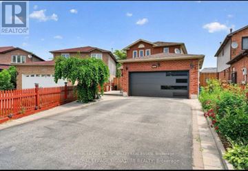 Pickering (Brock Ridge) apartment for rent - A large, well-maintained house with a driveway and garage is for sale.
