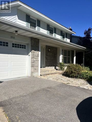 Ottawa apartment for rent - 1953 MULBERRY CRESCENT