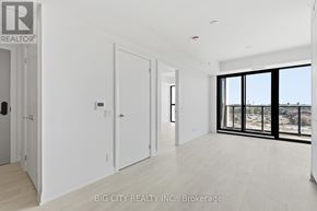Toronto (Thorncliffe Park) condo for rent - A realtor's office with a view of the city.