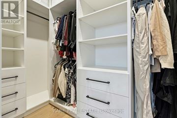 Toronto (Long Branch) apartment for rent - 19 TWENTY-NINTH STREET