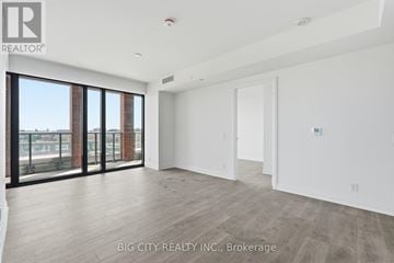 Toronto (Thorncliffe Park) condo for rent - 410 - 25 FREDERICK TODD WAY 410