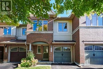 Ottawa townhouse for rent - 303 BALINROAN CRESCENT