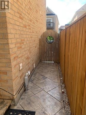 Brampton (Credit Valley) apartment for rent - 4 BONNIE BRAES DRIVE