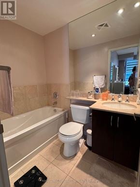 Toronto (Niagara) condo for rent - 809 - 21 GRAND MAGAZINE STREET 809