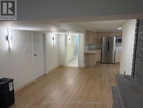 Toronto (Willowridge-Martingrove-Richview) apartment for rent - 23 SELLMAR ROAD