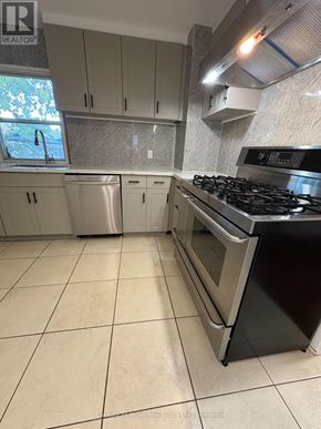 Mississauga (Lakeview) apartment for rent - 961 NINTH STREET